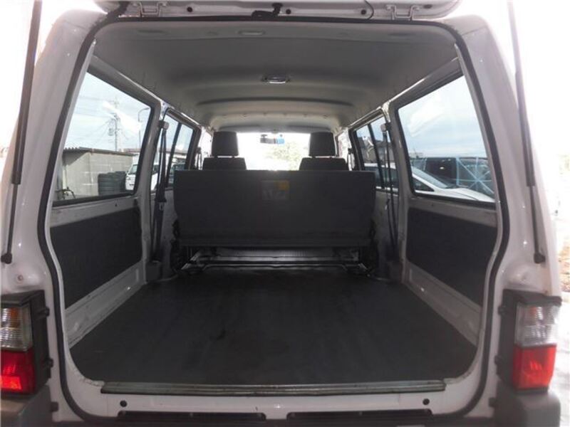BONGO VAN