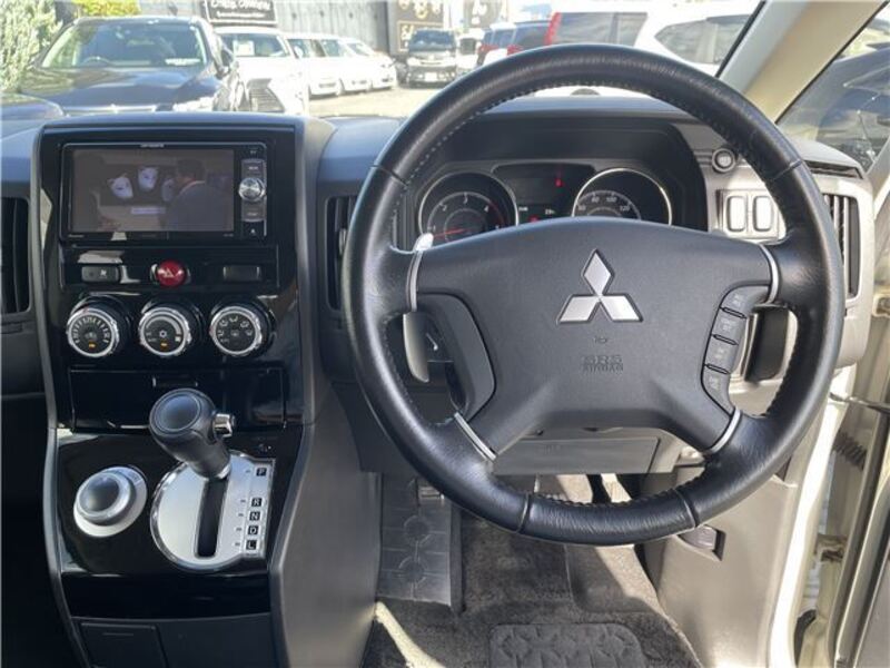 DELICA D5