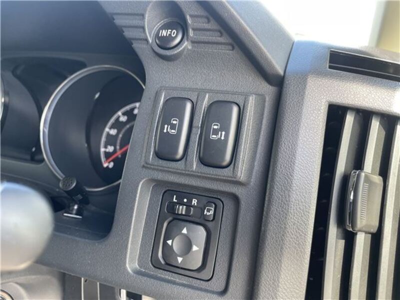 DELICA D5