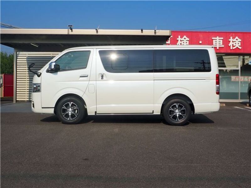 HIACE