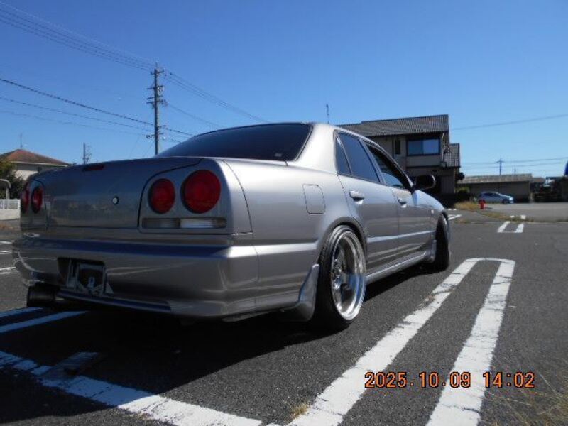 SKYLINE