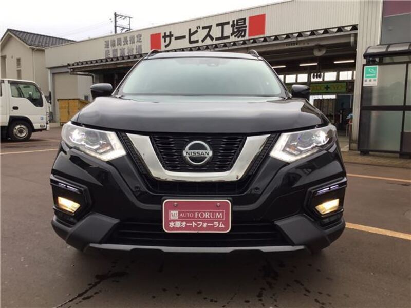 X-TRAIL