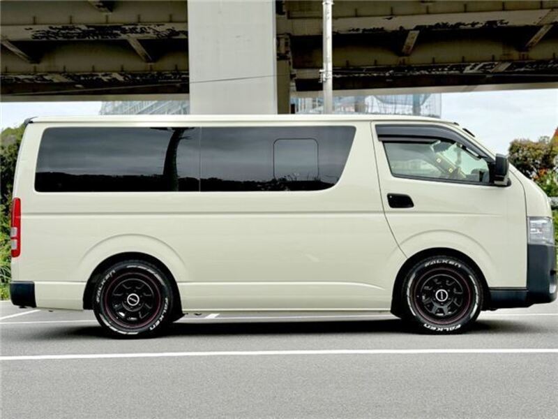 HIACE VAN