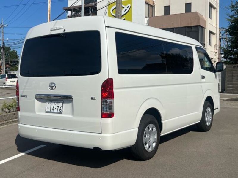 HIACE