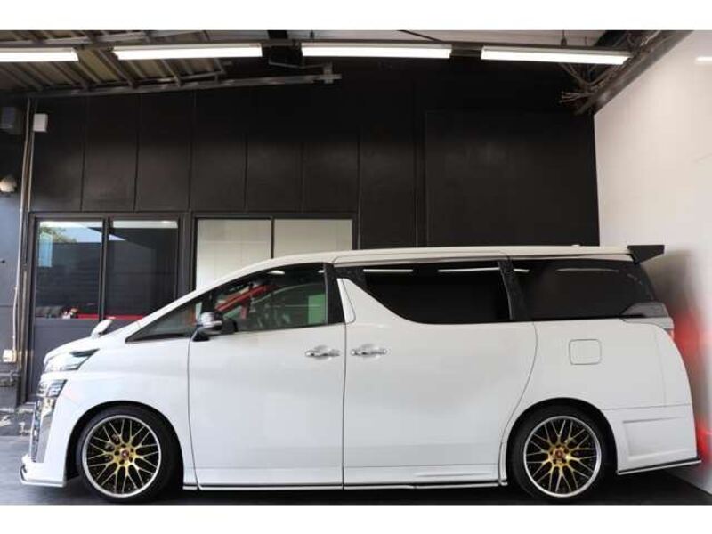 VELLFIRE