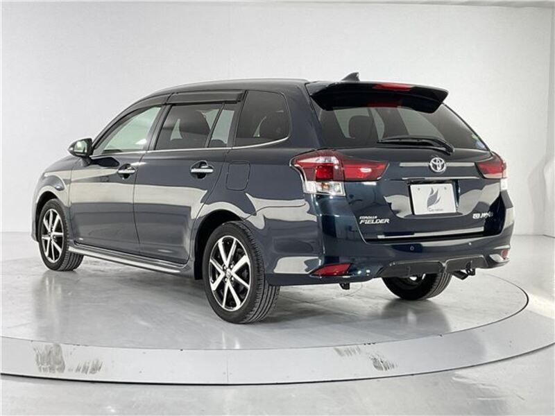 COROLLA FIELDER