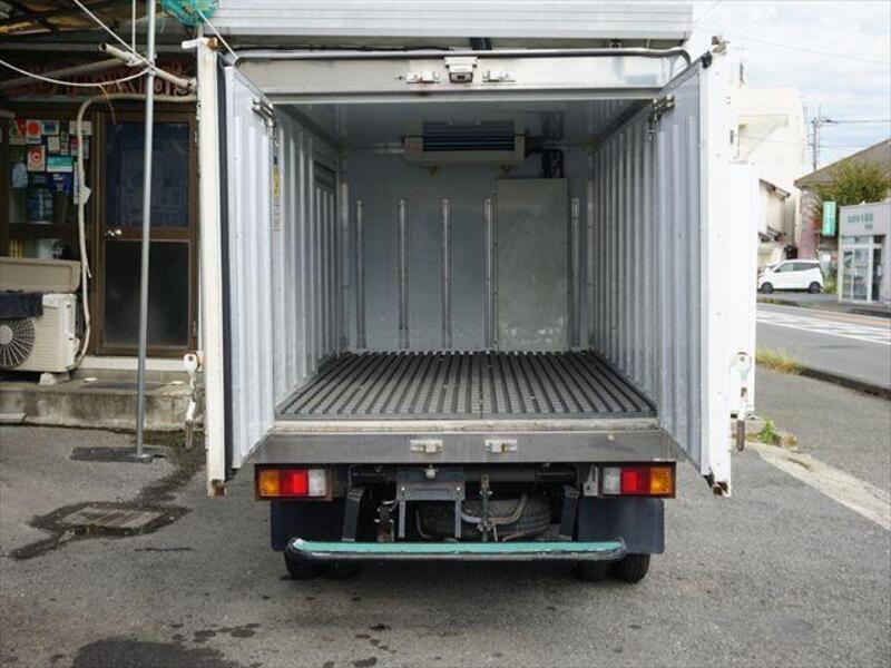 BONGO TRUCK