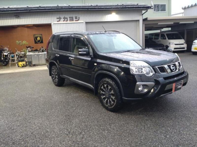 X-TRAIL