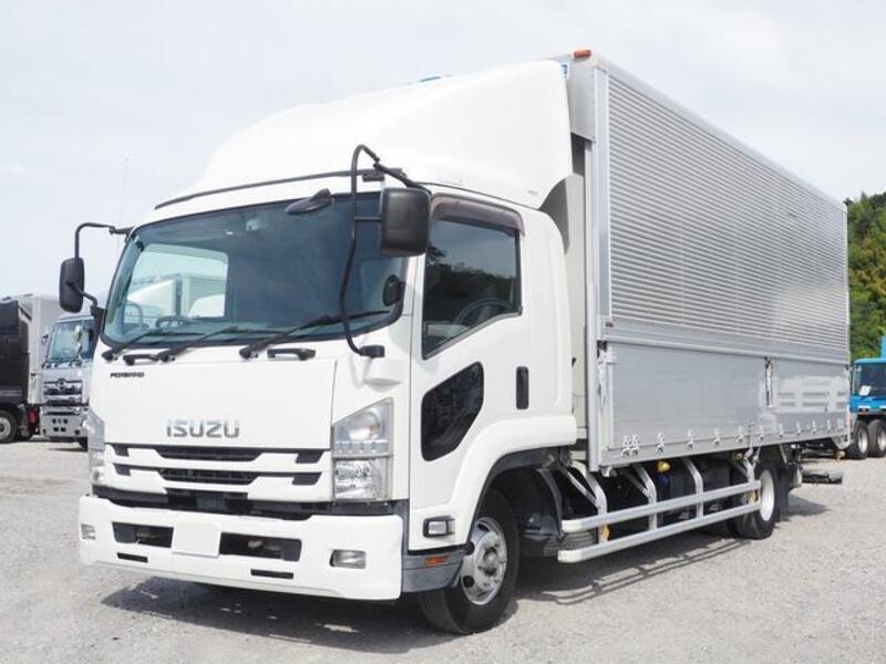 ISUZU FORWARD