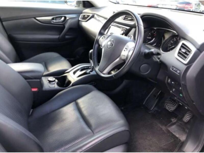 X-TRAIL