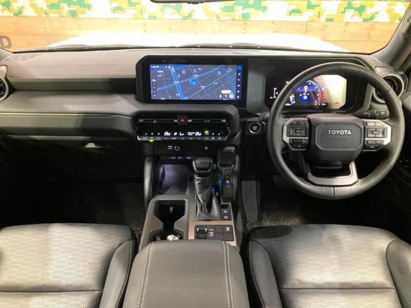 LAND CRUISER 250