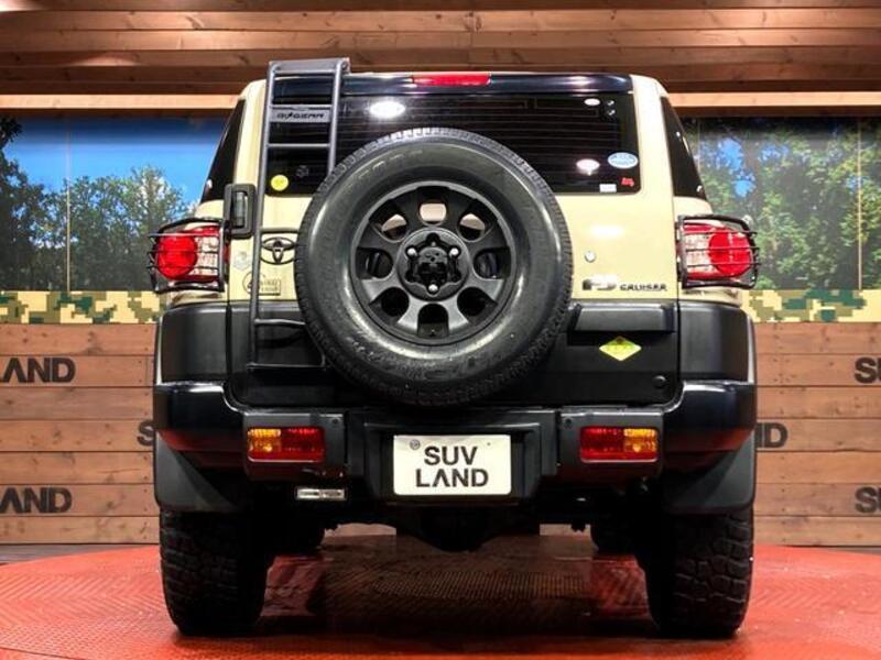FJ CRUISER