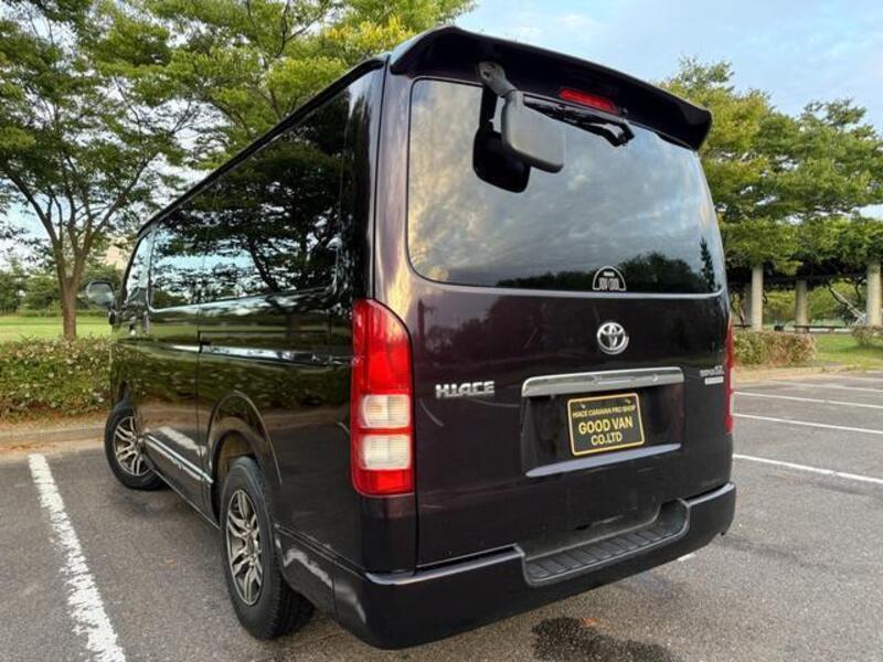 HIACE VAN
