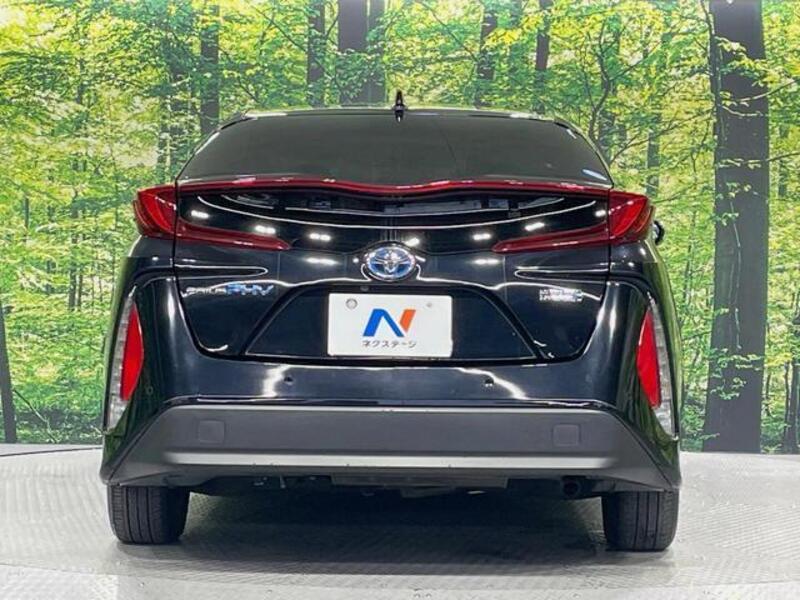 PRIUS PHV