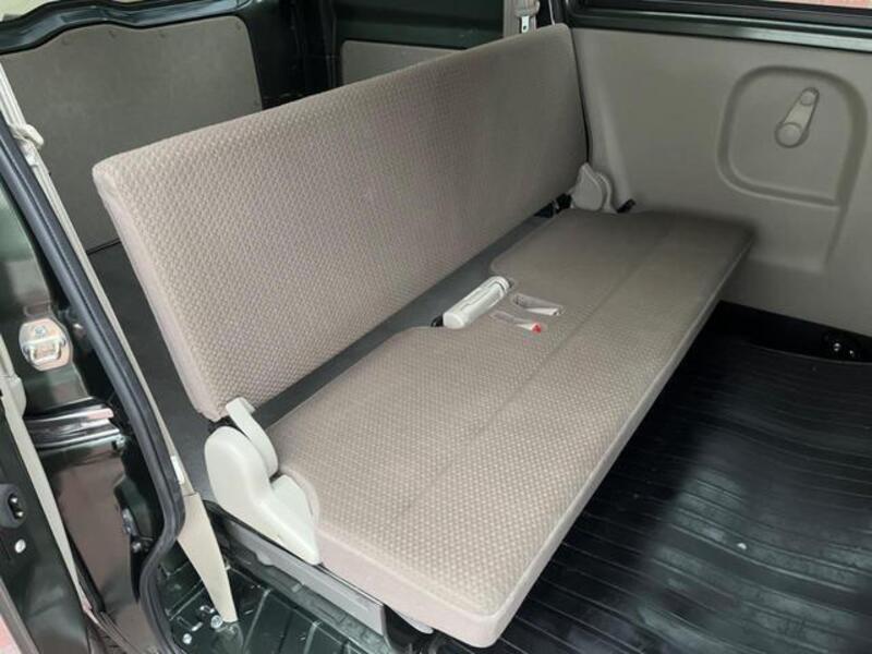 CLIPPER VAN