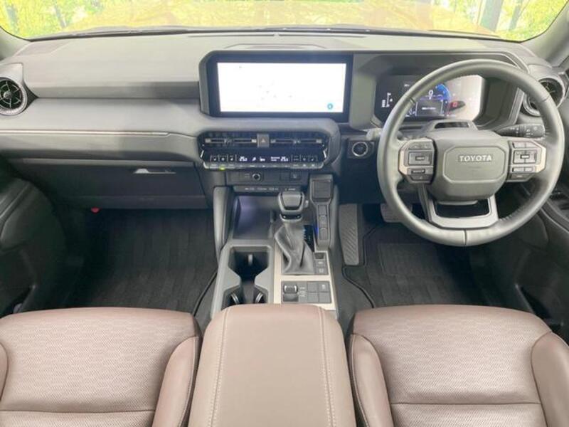 LAND CRUISER 250