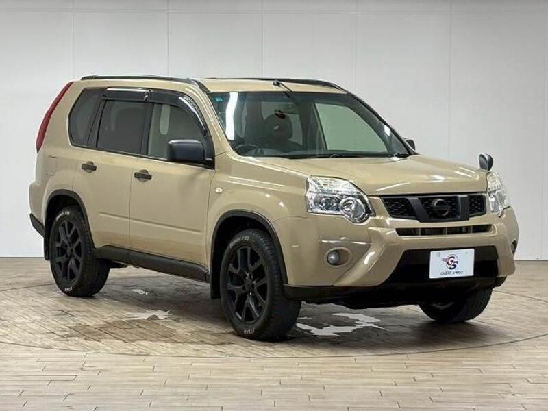 X-TRAIL