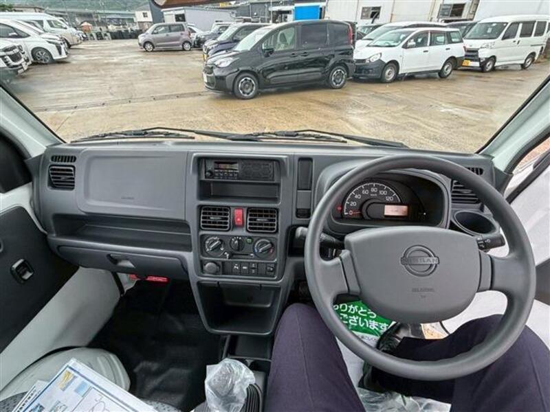 CLIPPER TRUCK