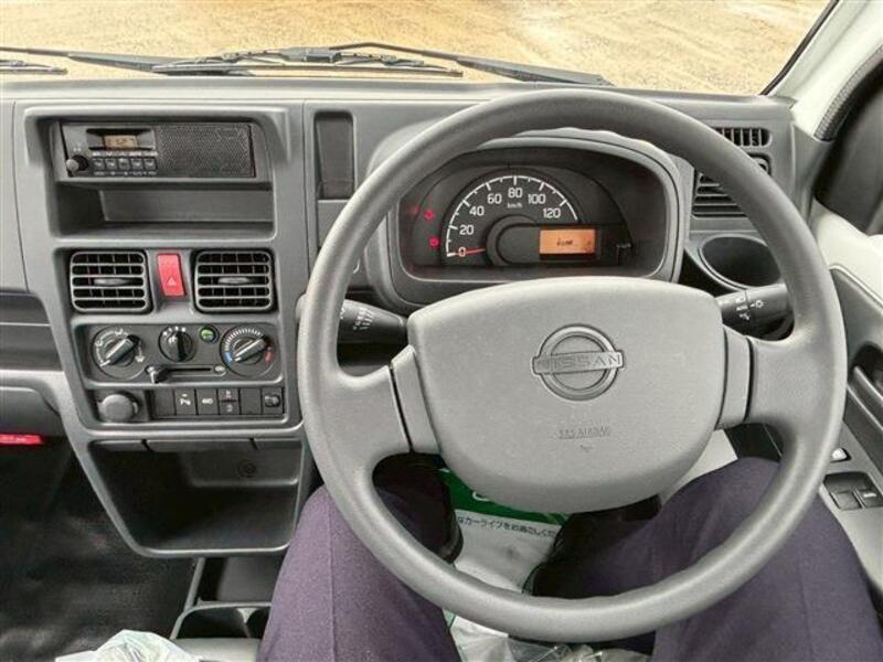 CLIPPER TRUCK