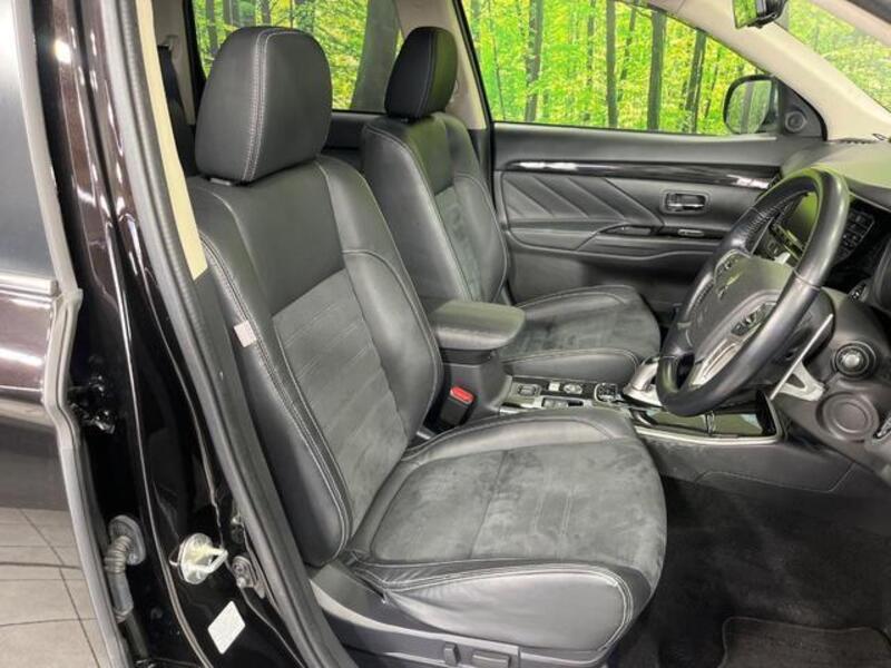 OUTLANDER PHEV