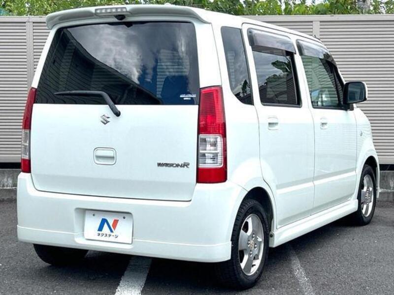 WAGON R