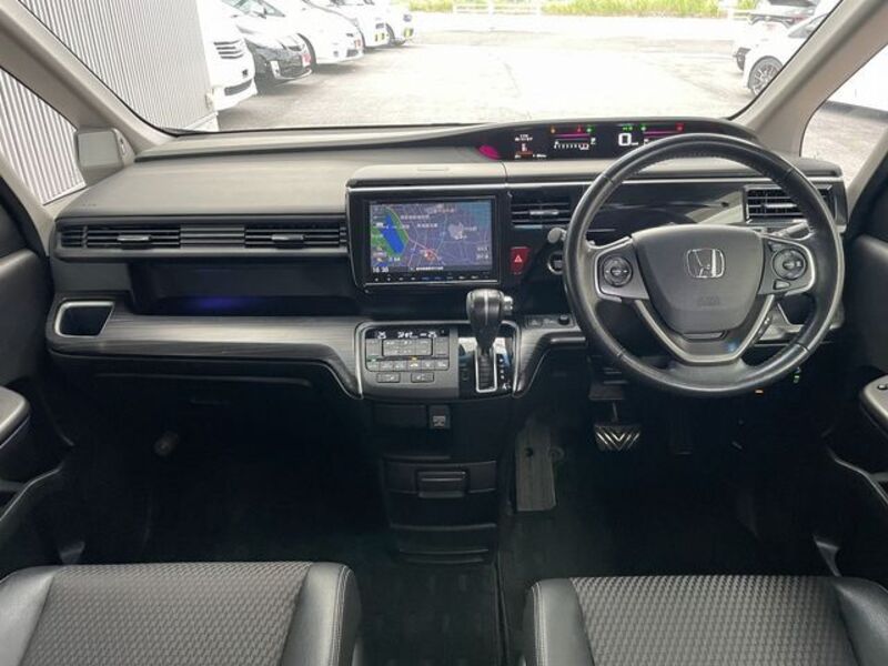 STEPWAGON SPADA