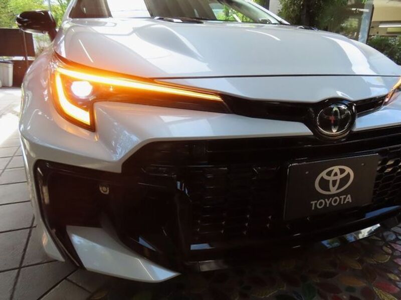 GR COROLLA