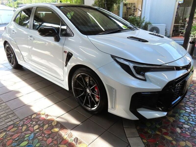 GR COROLLA