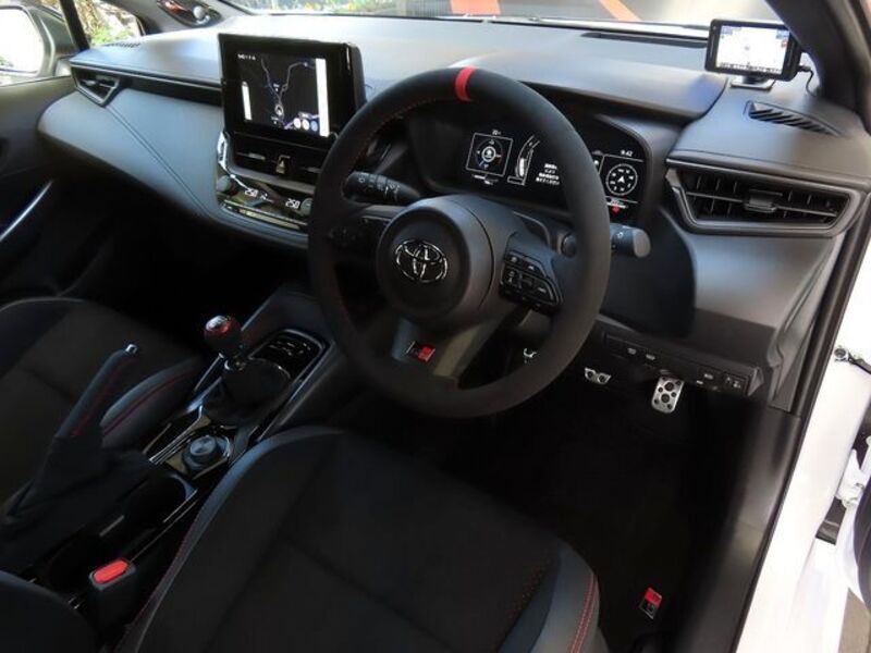 GR COROLLA