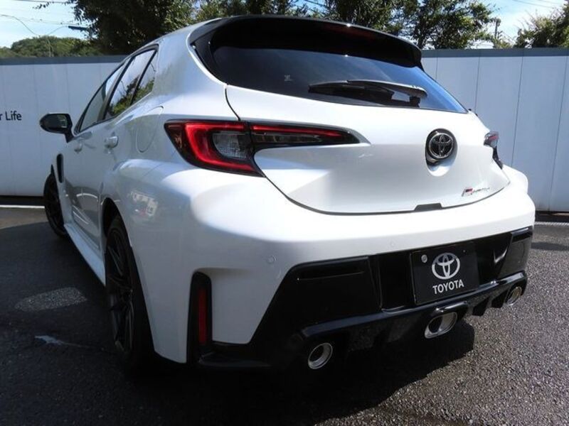 GR COROLLA