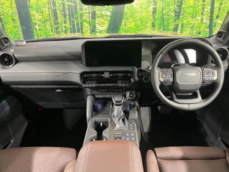 LAND CRUISER 250