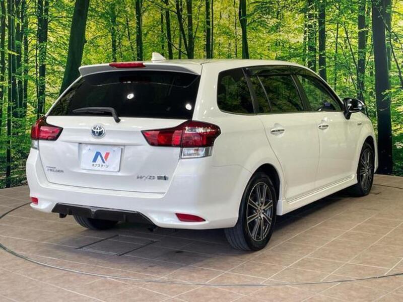 COROLLA FIELDER
