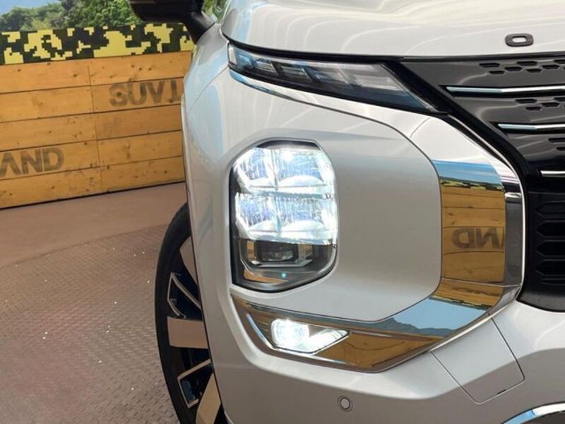 OUTLANDER PHEV