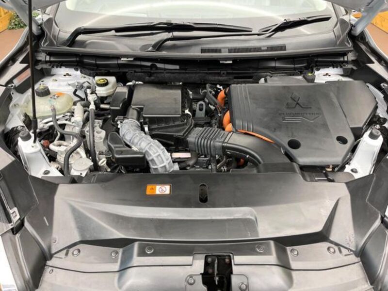 OUTLANDER PHEV