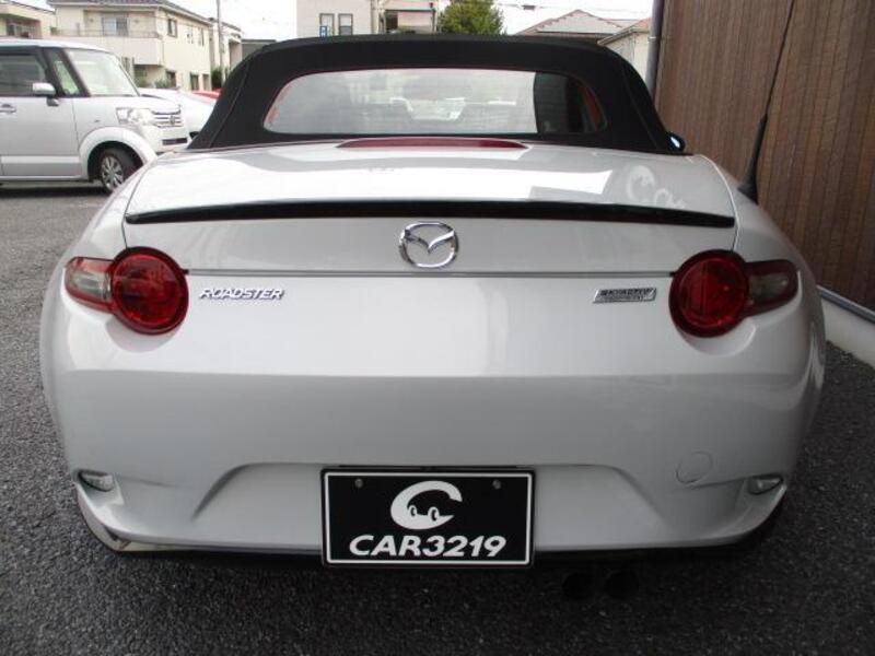 ROADSTER