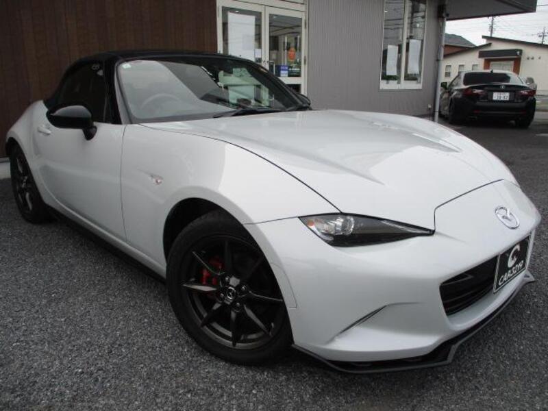 ROADSTER
