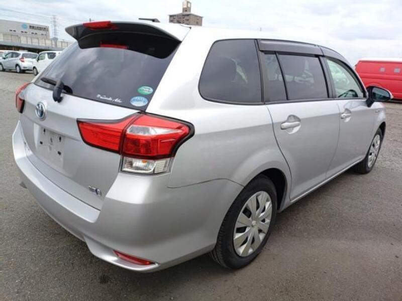 COROLLA FIELDER