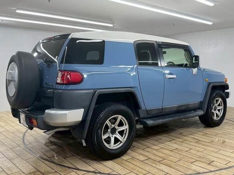 FJ CRUISER