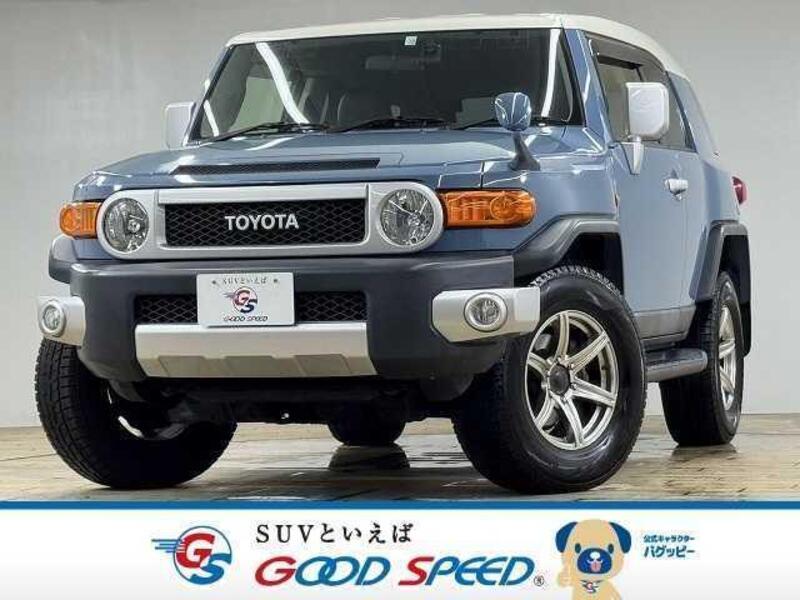 TOYOTA FJ CRUISER