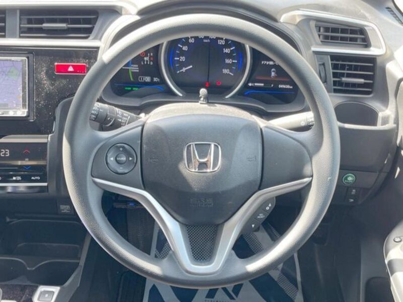 FIT HYBRID
