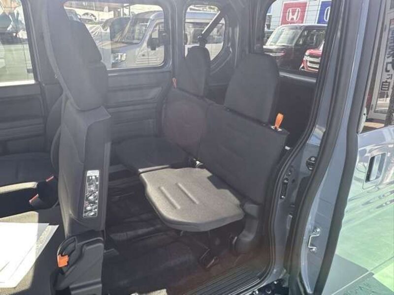 N-VAN