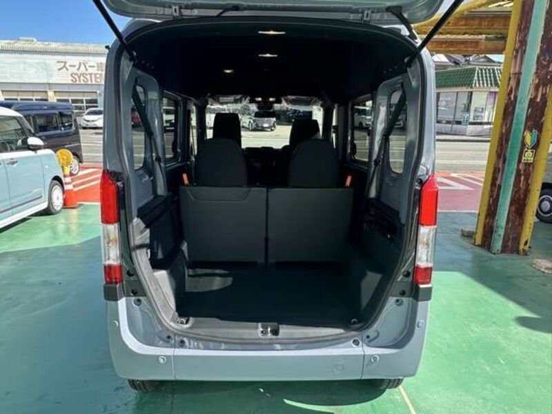 N-VAN