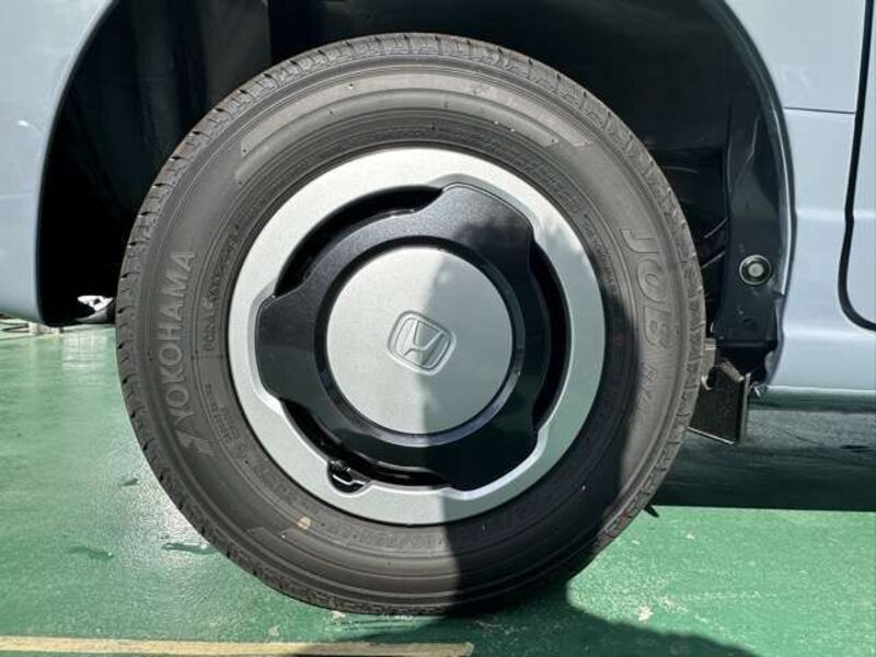 N-VAN