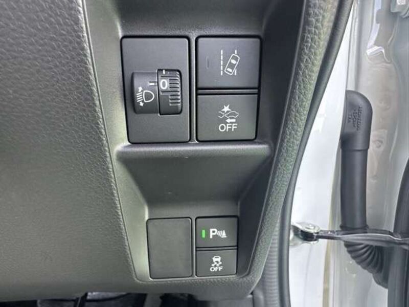 N-VAN