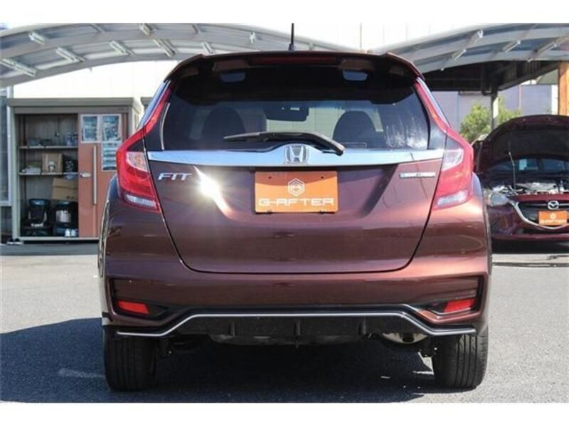 FIT HYBRID