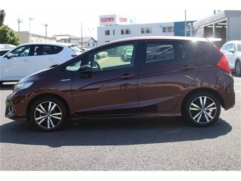 FIT HYBRID