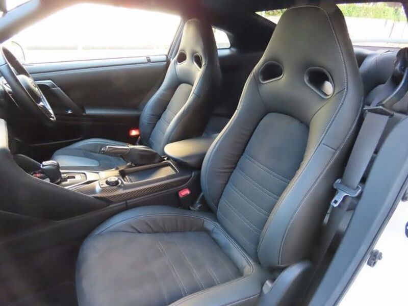 GT-R