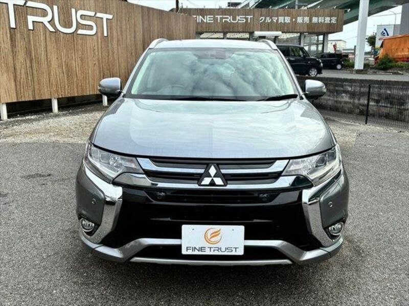 OUTLANDER PHEV