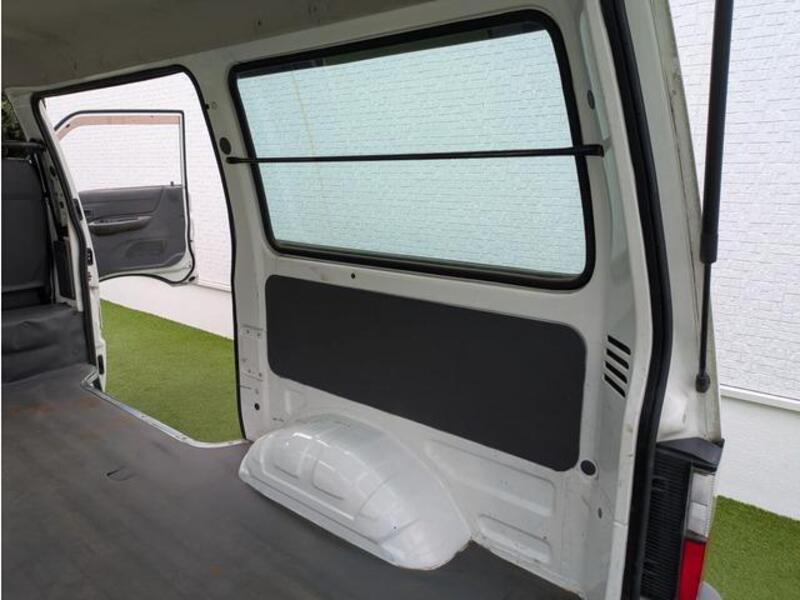 BONGO VAN