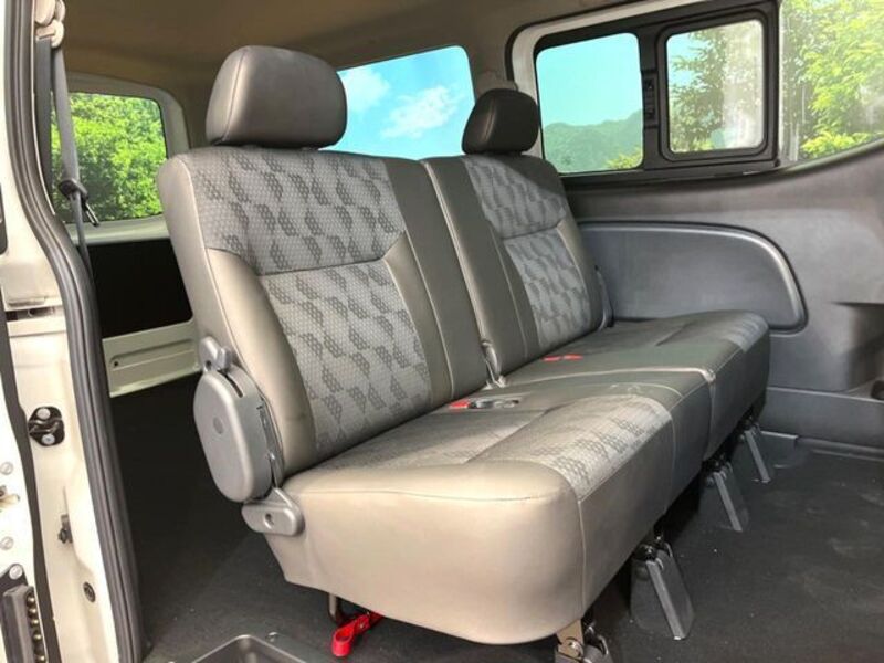 NV350 CARAVAN